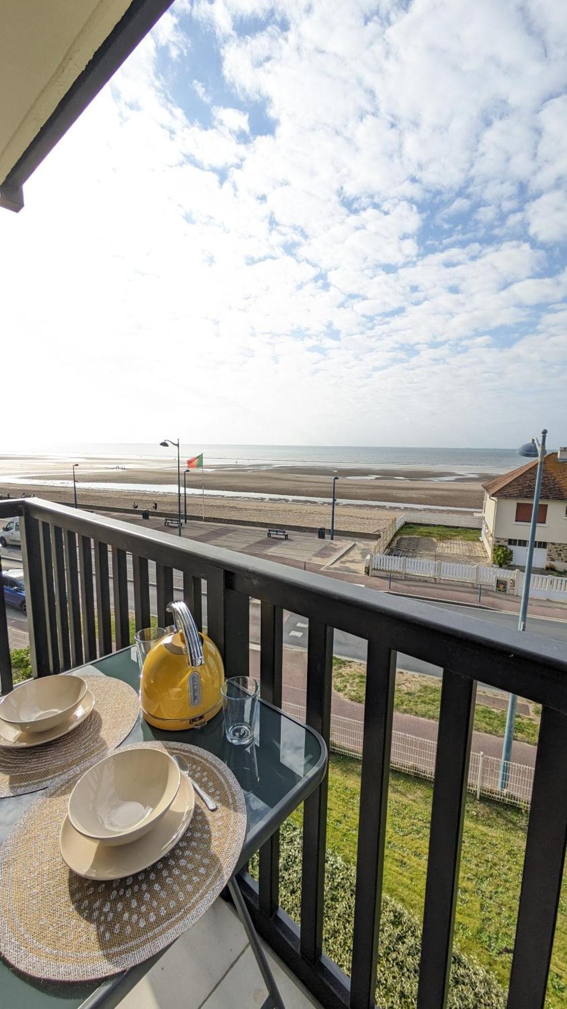 Cote Et Mer Superbe Appartement Front De Mer Wifi & Parking Villers-sur-Mer Exterior foto